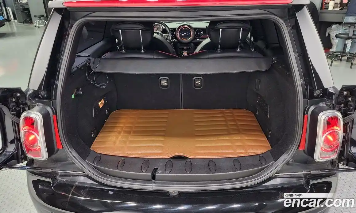 Mini Clubman 2012 1.6 Автомат в Москве № 135938, фото 19