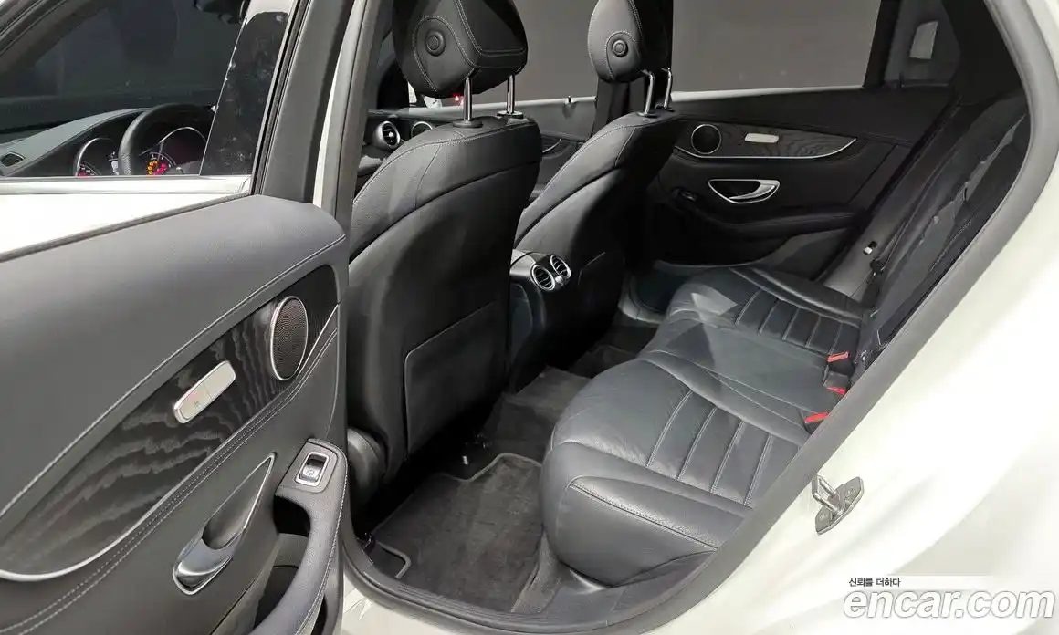 Mercedes-Benz GLC-Class 2018 2.1 Автомат в Москве № 141529, фото 11