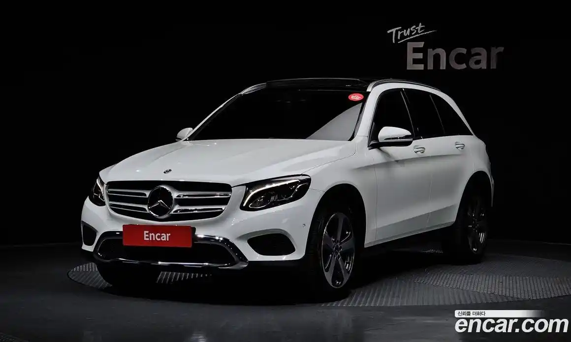 Mercedes-Benz GLC-Class 2018 2.1 Автомат в Москве № 141529, фото 17