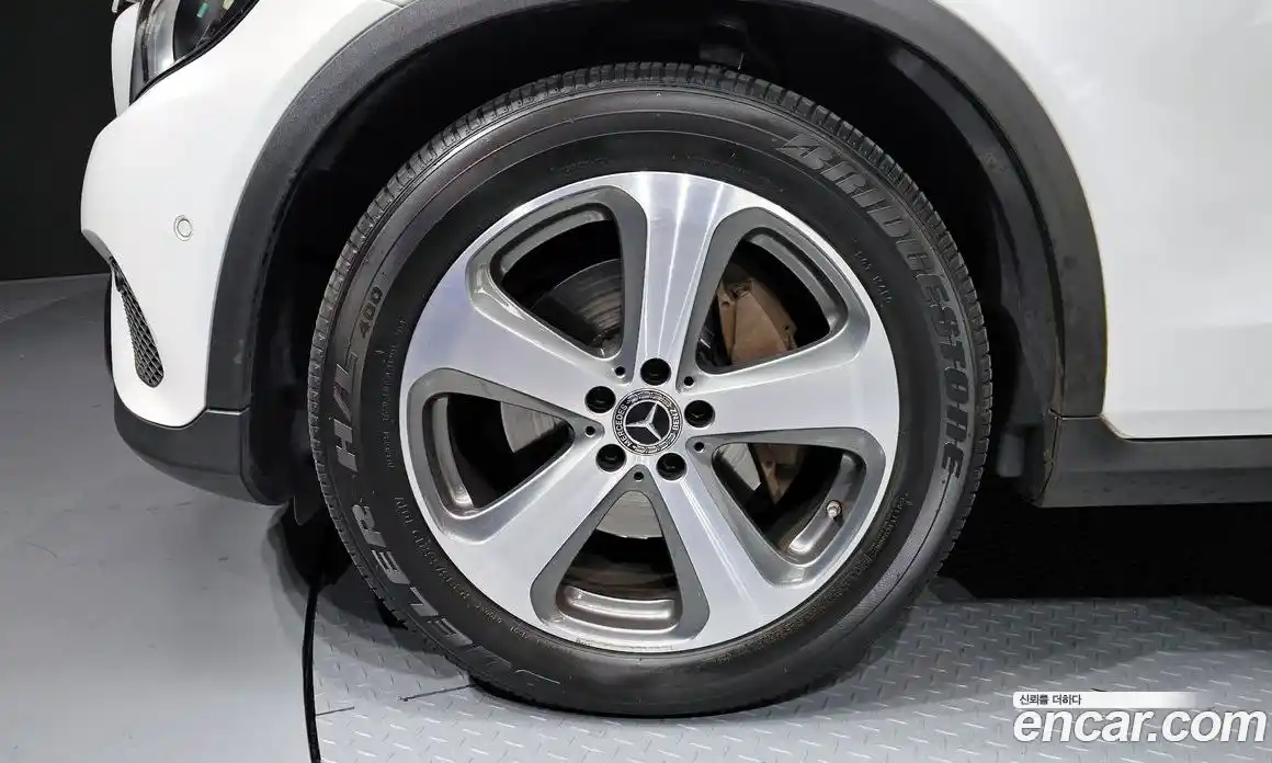 Mercedes-Benz GLC-Class 2018 2.1 Автомат в Москве № 141529, фото 18