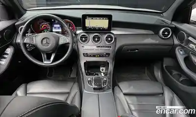 Mercedes-Benz GLC-Class 2018 2.1 Автомат в Москве № 141529, миниатюра 2