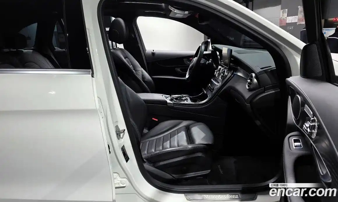 Mercedes-Benz GLC-Class 2018 2.1 Автомат в Москве № 141529, фото 10