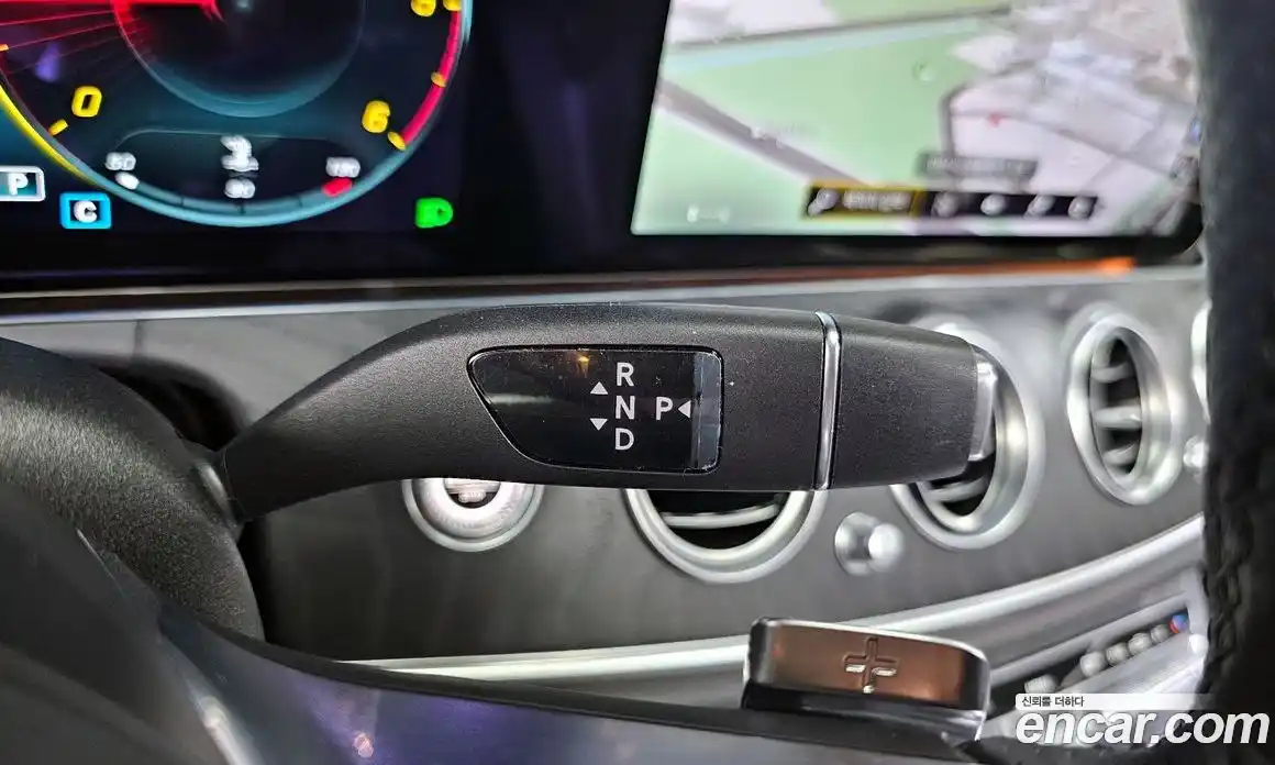 Mercedes-Benz E-Class 2021 1.9 Автомат в Москве № 141950, фото 16