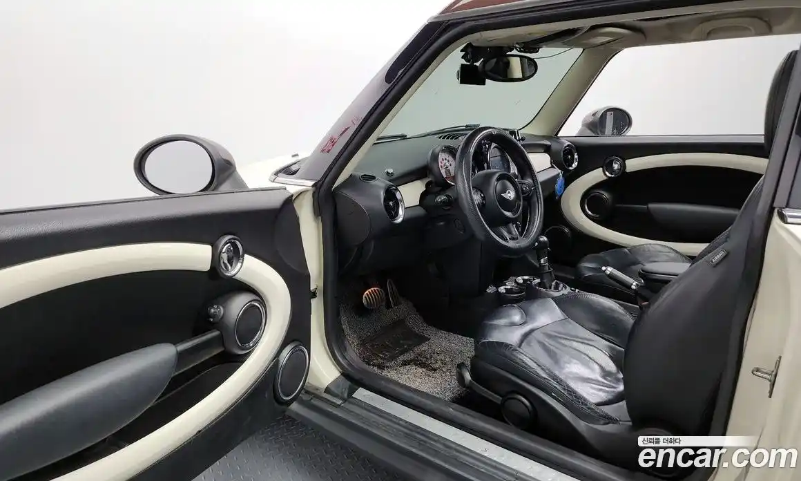 Mini Clubman 2013 2.0 Автомат в Москве № 144439, фото 15