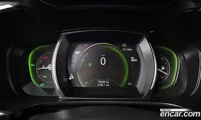 Renault QM6 2017 2.0 Автомат в Москве № 147735, миниатюра 3