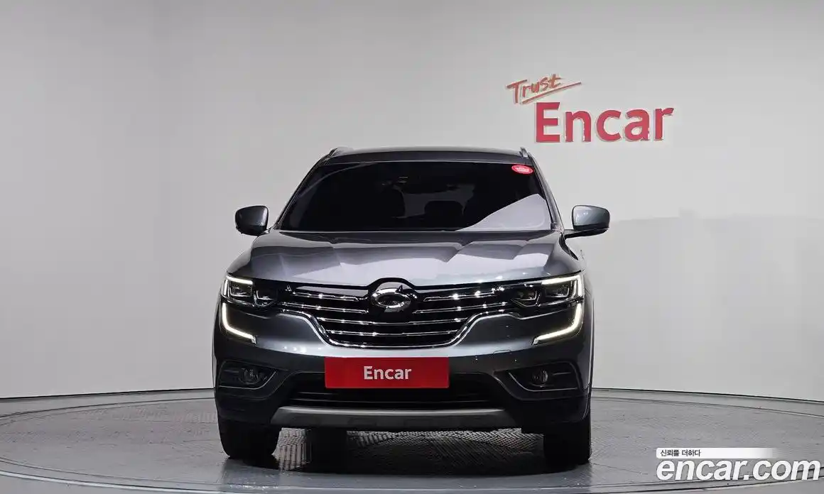 Renault QM6 2017 2.0 Автомат в Москве № 147735, фото 10