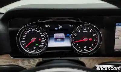 Mercedes-Benz E-Class 2018 2.0 Автомат в Москве № 150634, миниатюра 5