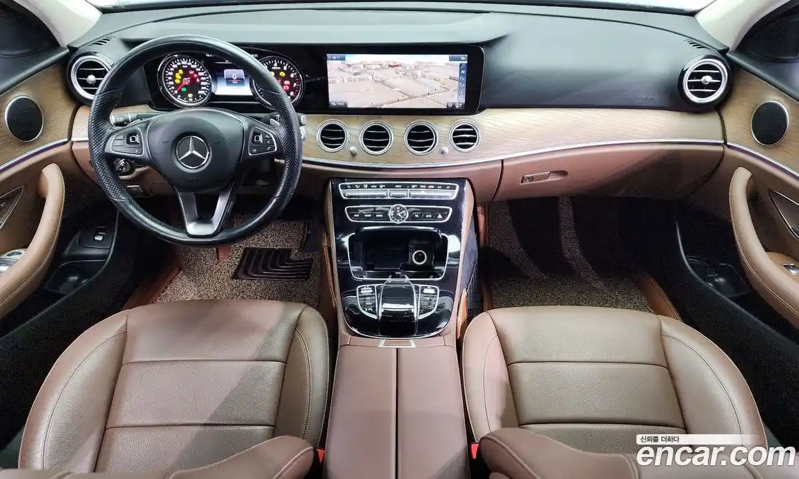 Mercedes-Benz E-Class 2018 2.0 Автомат в Москве № 150634, фото 10