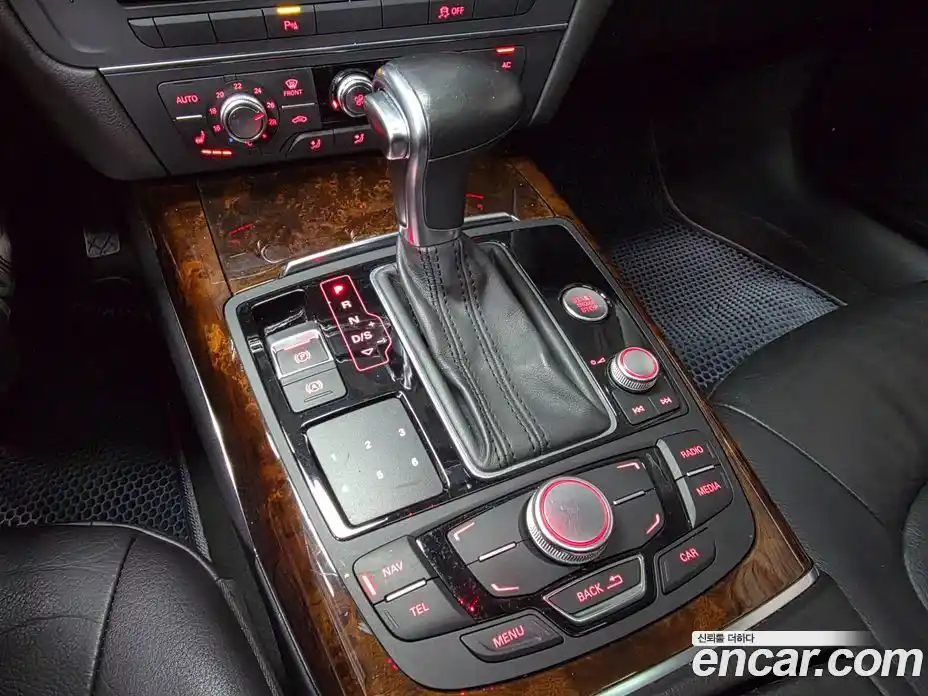 Audi A6 2014 2.0 Автомат в Москве № 151949, фото 15