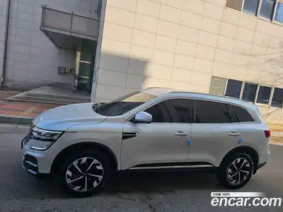 Renault QM6 2024 2.0 Автомат в Москве № 152322, миниатюра 3