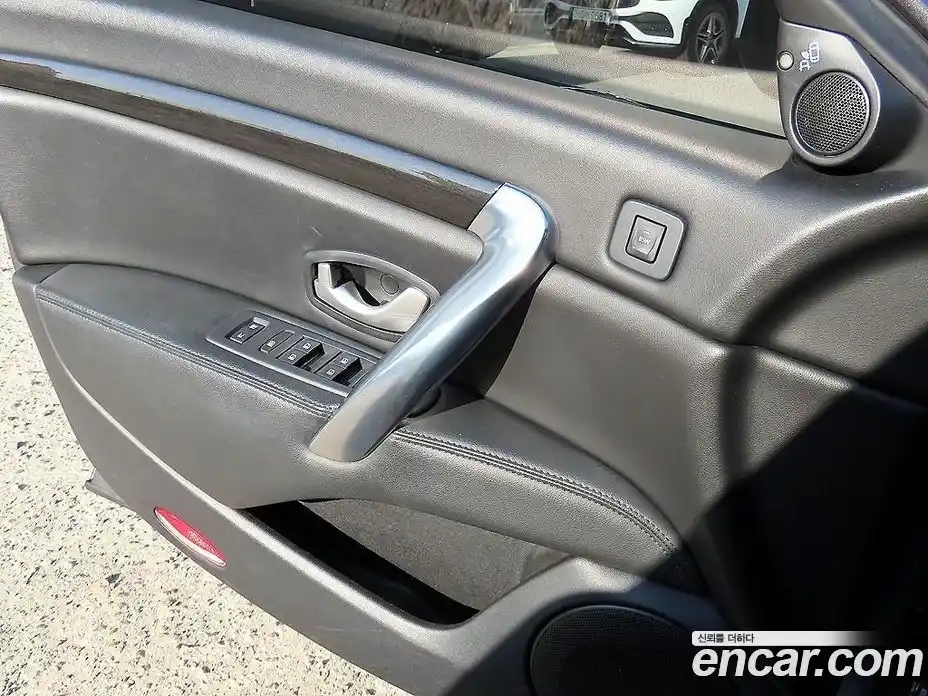 Renault SM7 2015 3.5 Автомат в Москве № 152535, фото 11