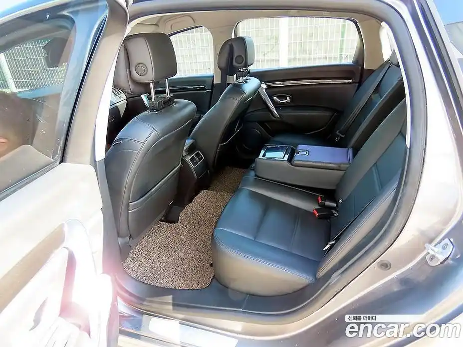 Renault SM7 2015 3.5 Автомат в Москве № 152535, фото 6