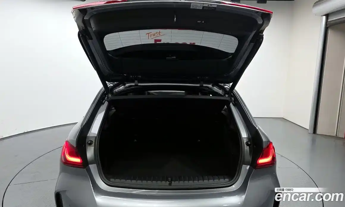 BMW 1-Series 2023 2.0 Автомат в Москве № 154093, фото 4