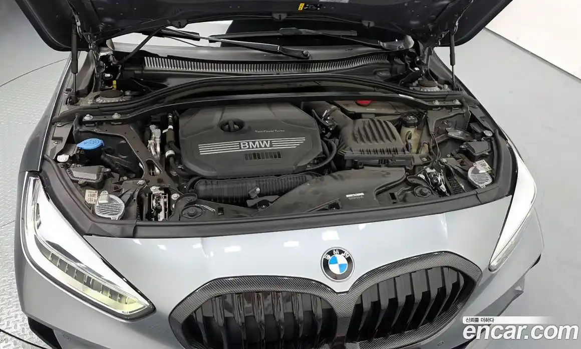 BMW 1-Series 2023 2.0 Автомат в Москве № 154093, фото 9