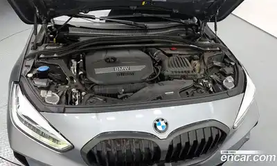 BMW 1-Series 2023 2.0 Автомат в Москве № 154093, миниатюра 9