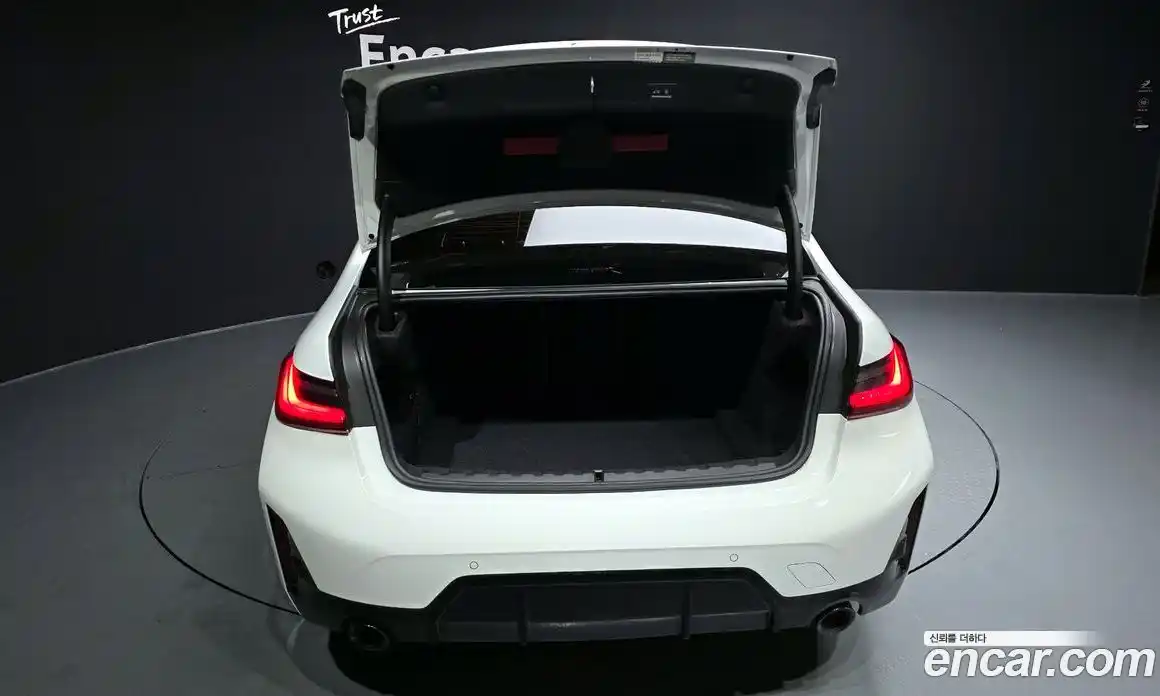 BMW 3-Series 2024 2.0 Автомат в Москве № 154179, фото 20