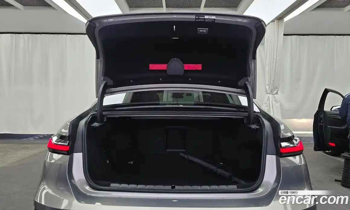 BMW i7 2024 0.3 Автомат в Москве № 154727, фото 12