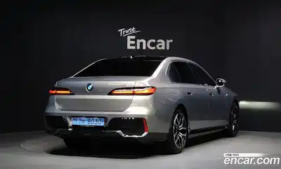BMW i7 2024 0.3 Автомат в Москве № 154727, миниатюра 2