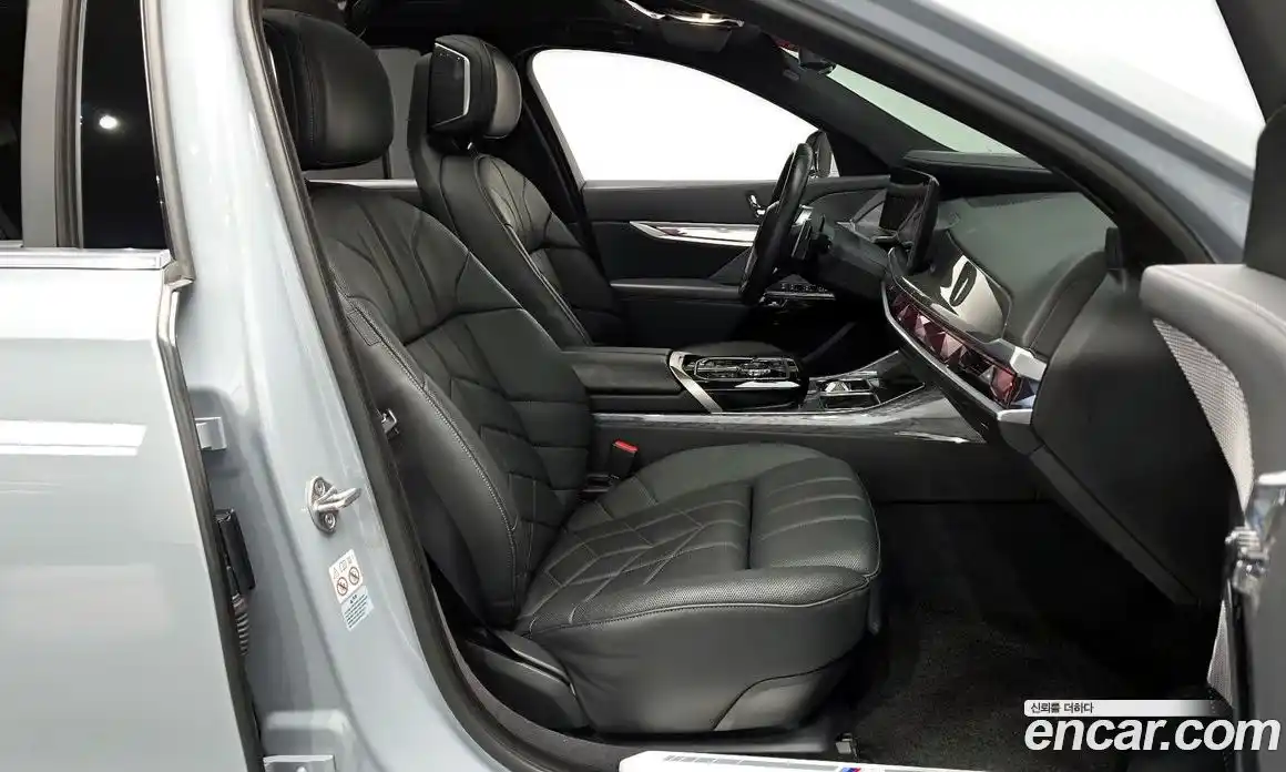 BMW 7-Series 2023 3.0 Автомат в Москве № 158153, фото 11