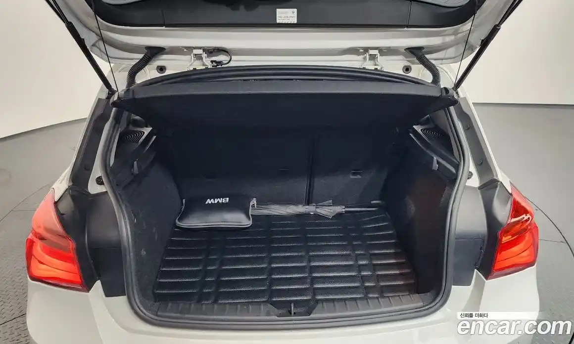 BMW 1-Series 2019 2.0 Автомат в Москве № 159296, фото 13