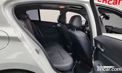 BMW 1-Series 2019 2.0 Автомат в Москве № 159296, миниатюра 8