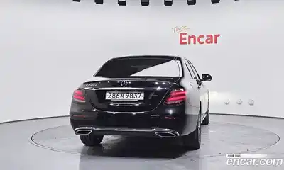 Mercedes-Benz E-Class 2020 1.9 Автомат в Москве № 160550, миниатюра 8