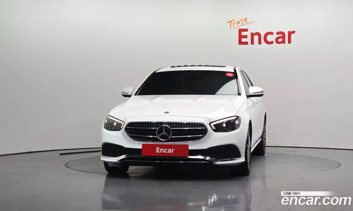 Mercedes-Benz E-Class 2021 2.0 Автомат в Москве № 161728, фото 14