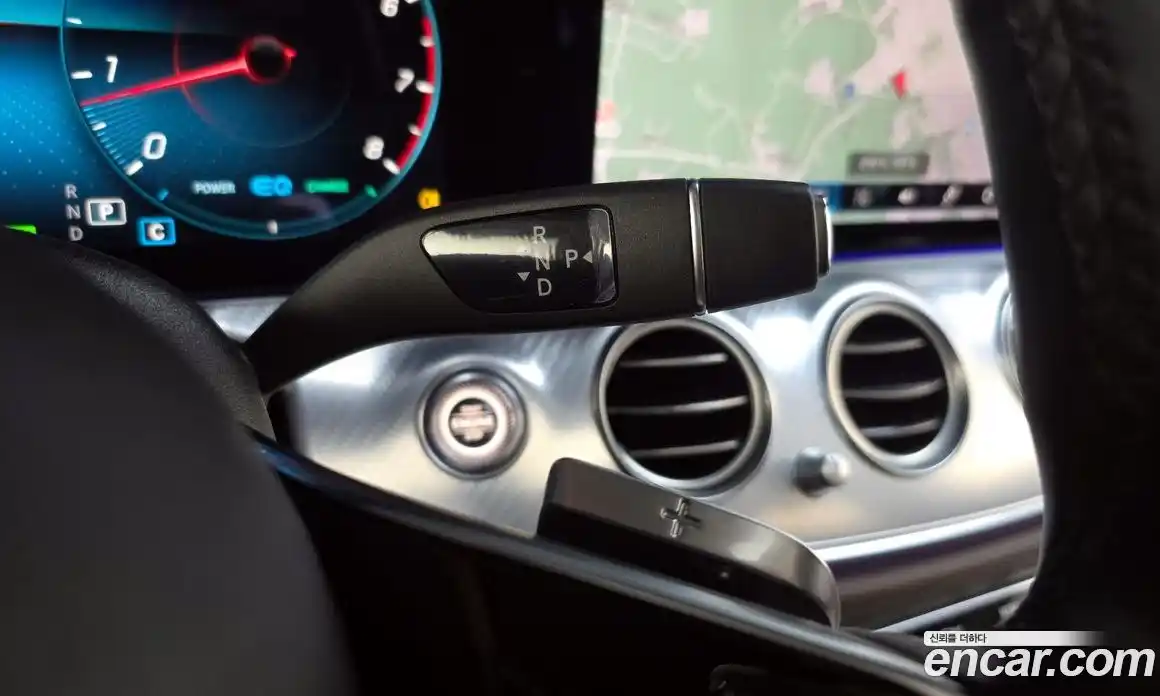 Mercedes-Benz E-Class 2021 2.0 Автомат в Москве № 161728, фото 15