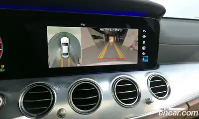 Mercedes-Benz E-Class 2021 2.0 Автомат в Москве № 161728, миниатюра 10