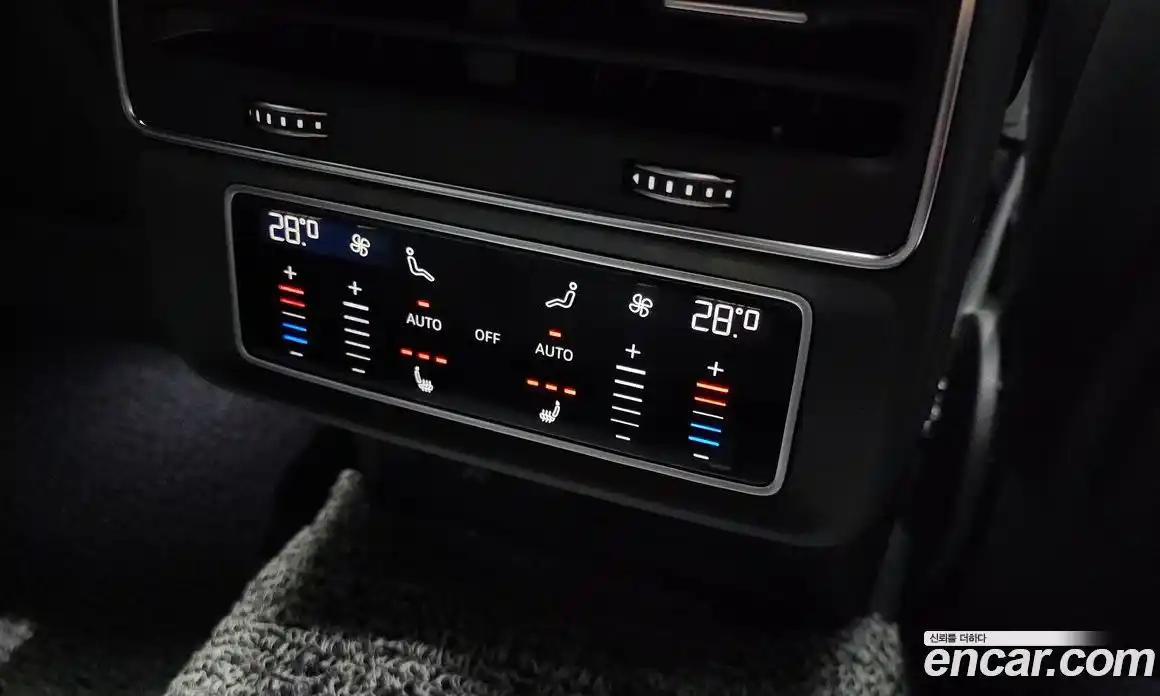 Audi Q8 2025 3.0 Автомат в Москве № 162293, фото 15