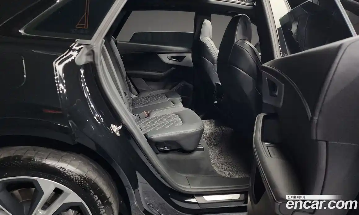 Audi Q8 2025 3.0 Автомат в Москве № 162293, фото 16