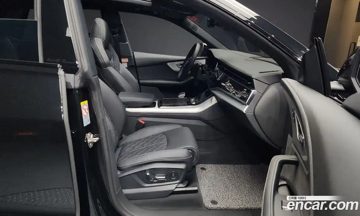 Audi Q8 2025 3.0 Автомат в Москве № 162293, фото 19