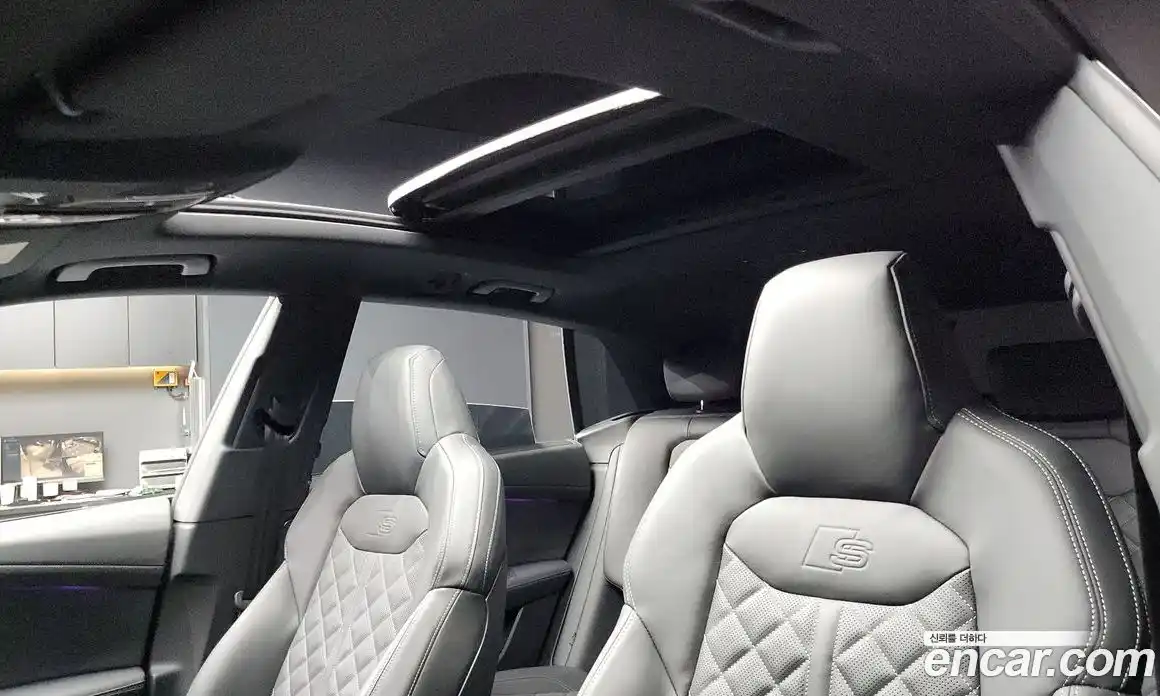 Audi Q8 2025 3.0 Автомат в Москве № 162293, фото 8