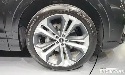 Audi Q8 2025 3.0 Автомат в Москве № 162293, миниатюра 10