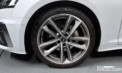 Audi A5 2023 2.0 Автомат в Москве № 162754, миниатюра 5