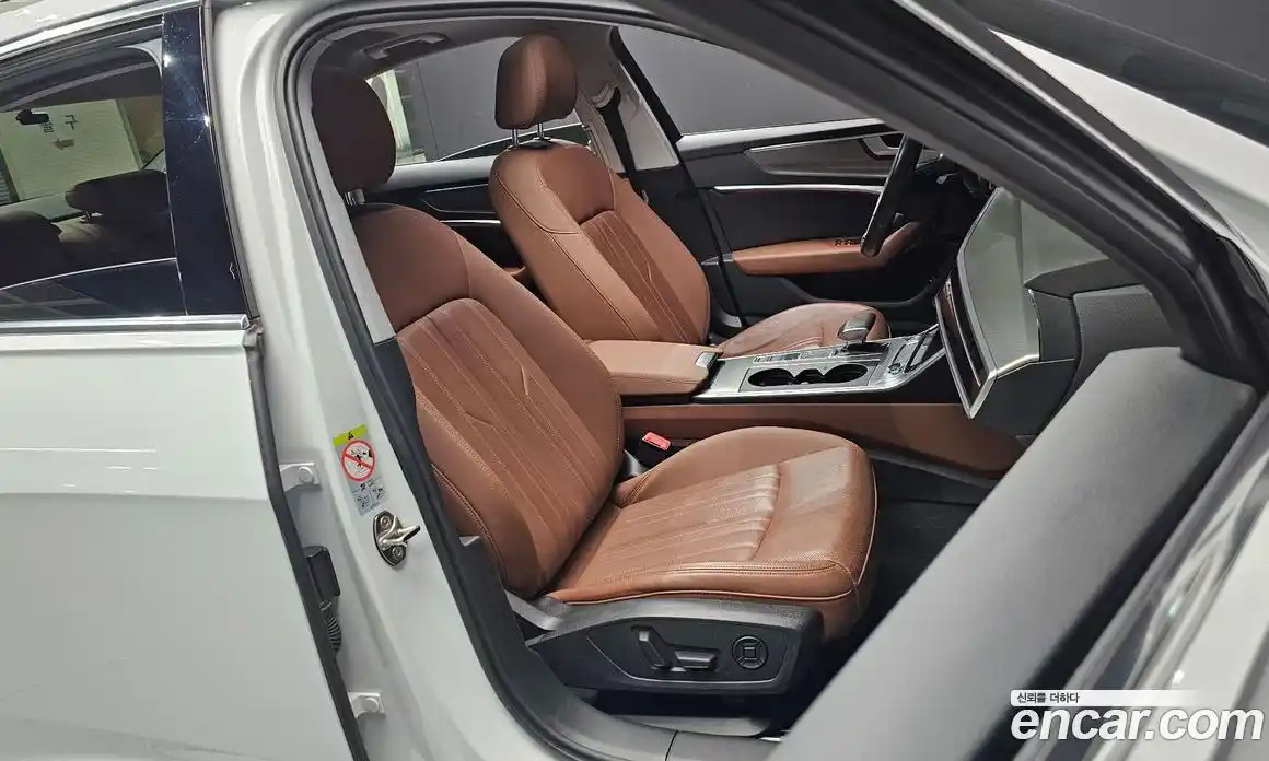 Audi A6 2020 2.0 Автомат в Москве № 163025, фото 11