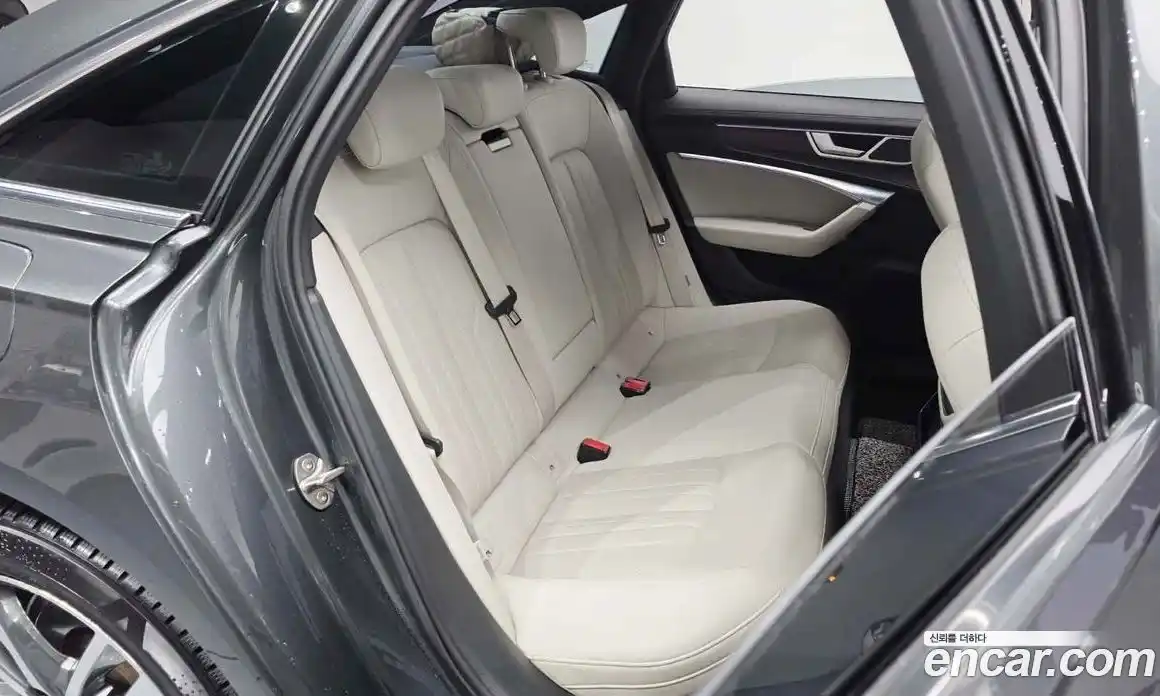 Audi A6 2022 2.0 Автомат в Москве № 163034, фото 12