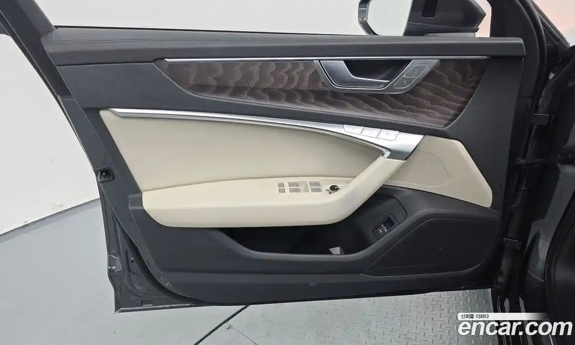 Audi A6 2022 2.0 Автомат в Москве № 163034, фото 18