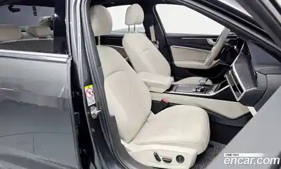 Audi A6 2022 2.0 Автомат в Москве № 163034, миниатюра 10