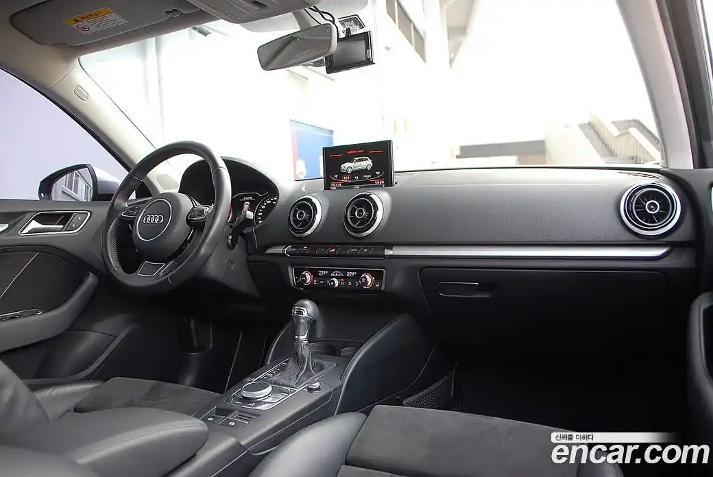 Audi A3 2016 2.0 Автомат в Москве № 164088, фото 12