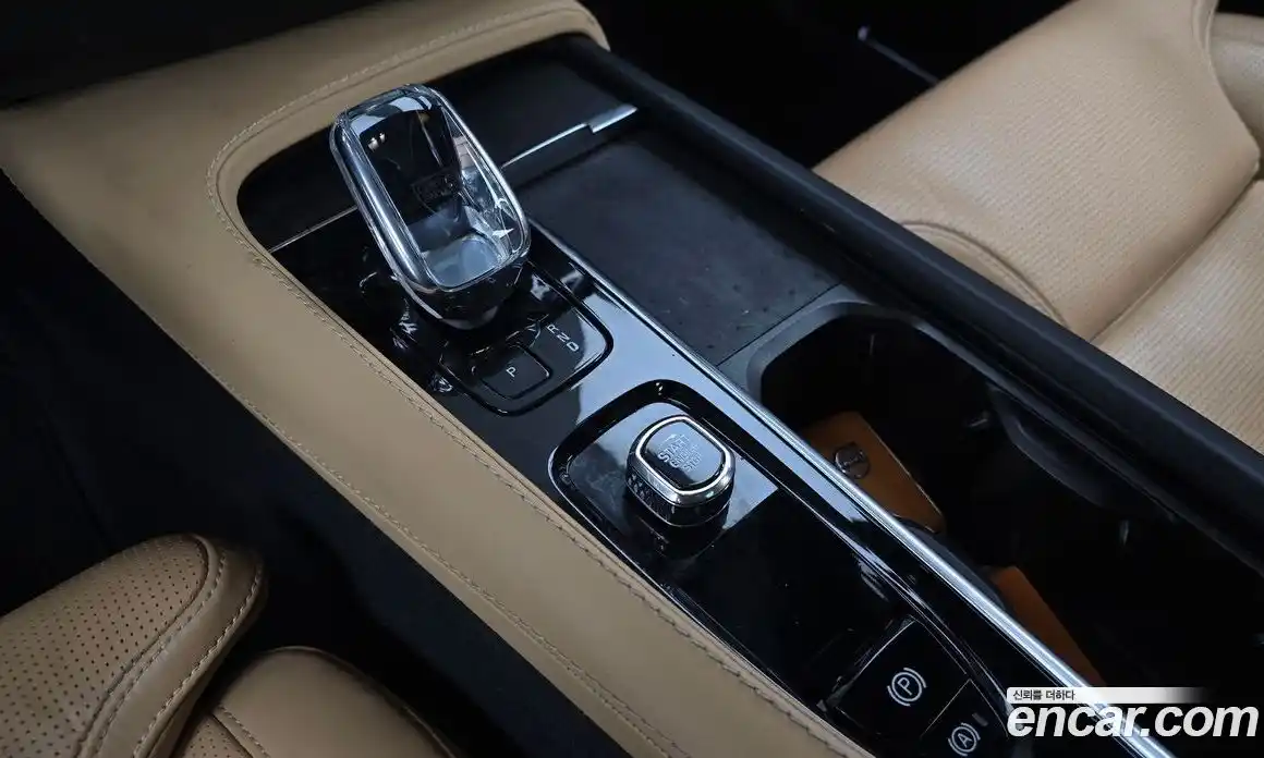 Volvo XC90 2023 2.0 Автомат в Москве № 164711, фото 19