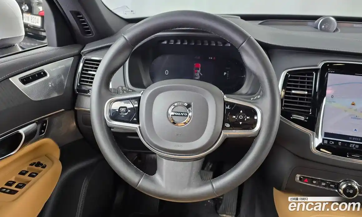 Volvo XC90 2023 2.0 Автомат в Москве № 164711, фото 3