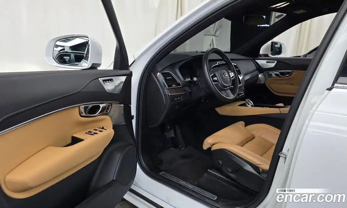 Volvo XC90 2023 2.0 Автомат в Москве № 164711, фото 4