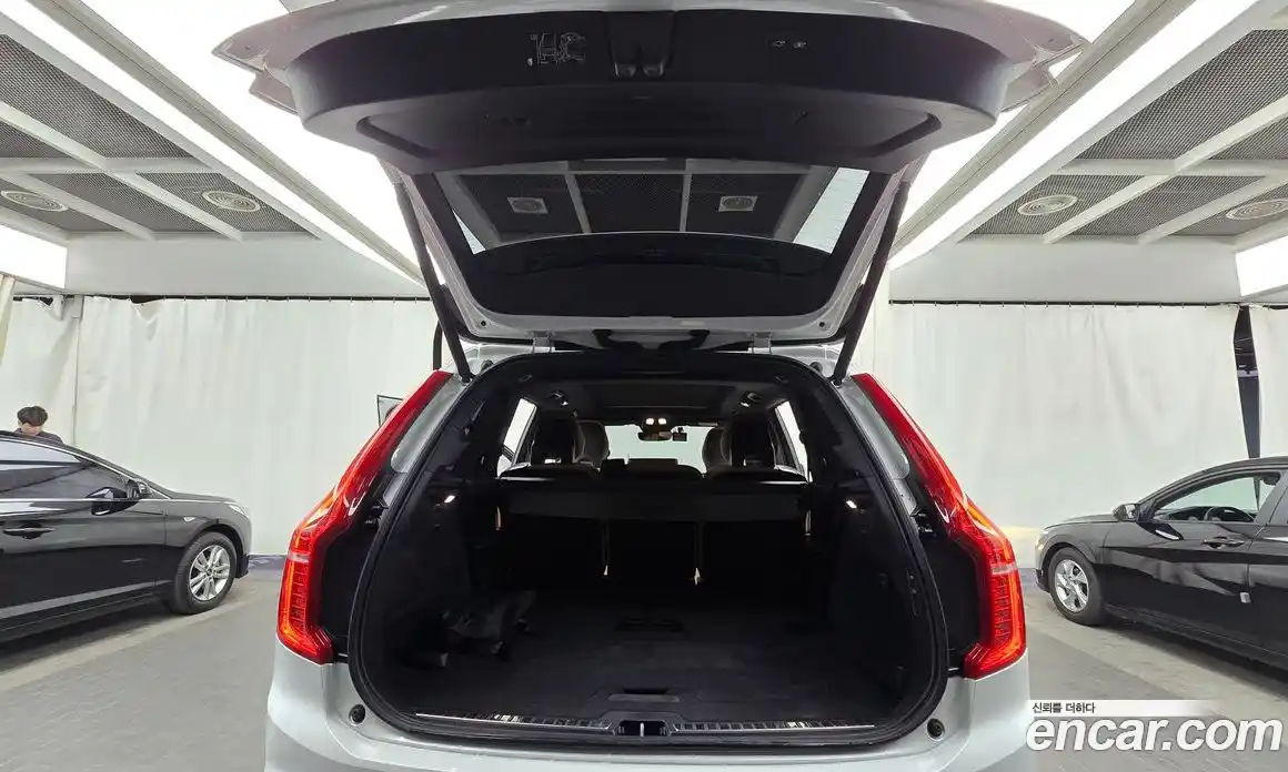 Volvo XC90 2023 2.0 Автомат в Москве № 164711, фото 7