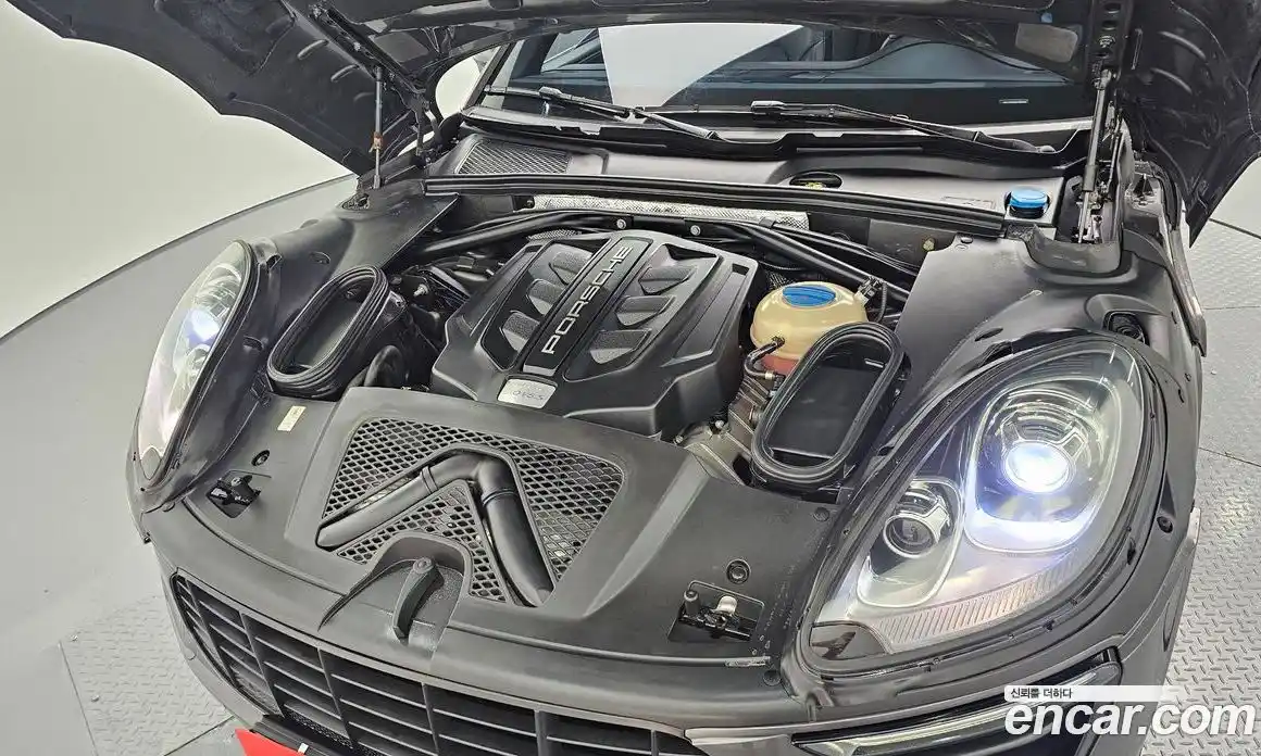 Porsche Macan 2015 3.0 Автомат в Москве № 165575, фото 15