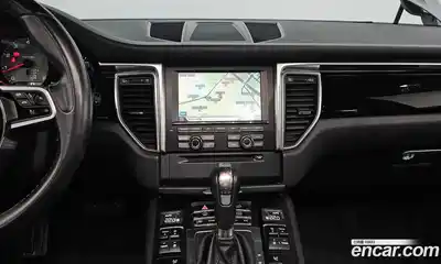 Porsche Macan 2015 3.0 Автомат в Москве № 165575, миниатюра 8