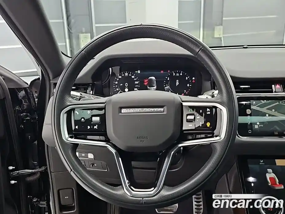 Land Rover Range-Rover Evoque 2021 2.0 Автомат в Москве № 166731, фото 13
