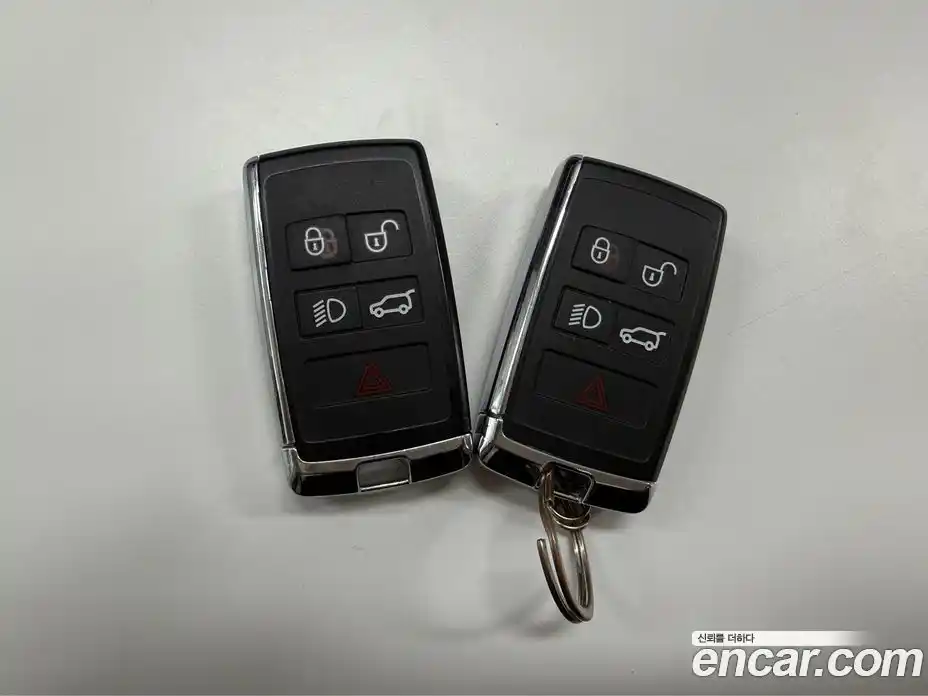 Land Rover Range-Rover Evoque 2021 2.0 Автомат в Москве № 166731, фото 18