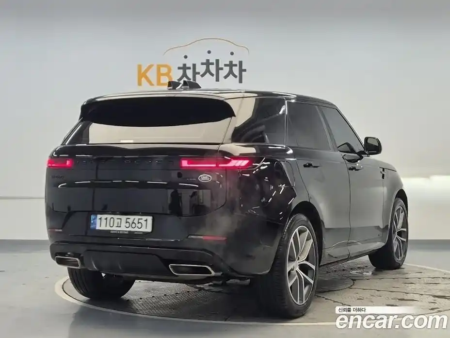 Land Rover Range-Rover Sport 2023 3.0 Автомат в Москве № 166737, фото 3