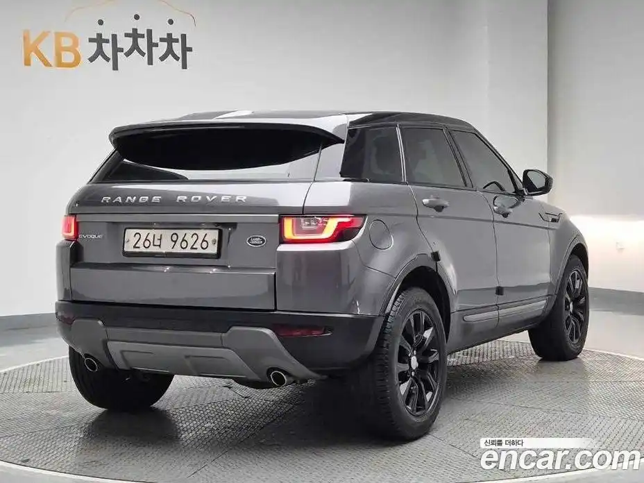 Land Rover Range-Rover Evoque 2019 2.0 Автомат в Москве № 166768, фото 3